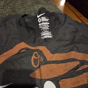 Nike Charcoal and Rust Graphic Tee